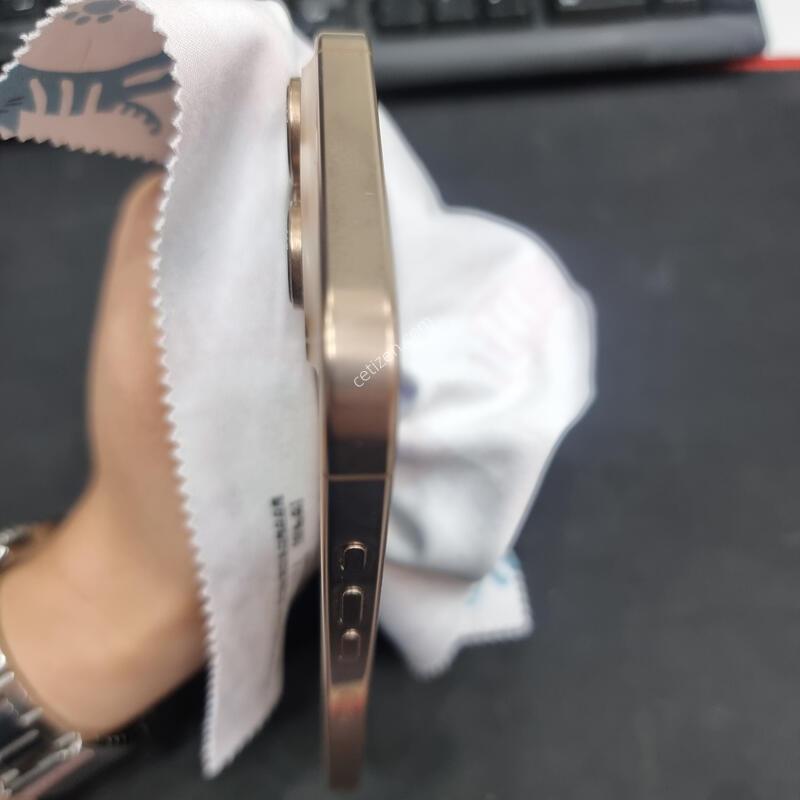������ 16 ���θƽ� 256GB ����Ʈ ƼŸ��