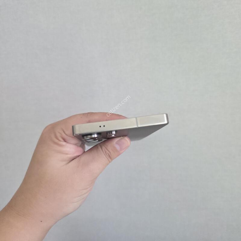 ������ S25��Ʈ�� ƼŸ�� ���� 512�Ⱑ SS�� �Ⱦƿ�~