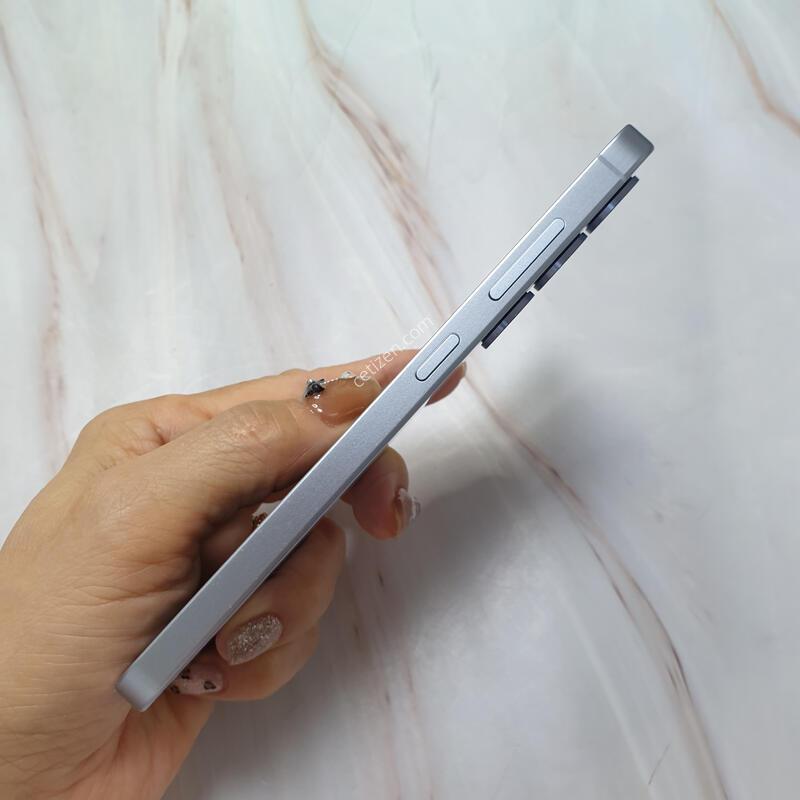 SK ������ S25 ���� 256G S�� �Ǹ��մϴ�
