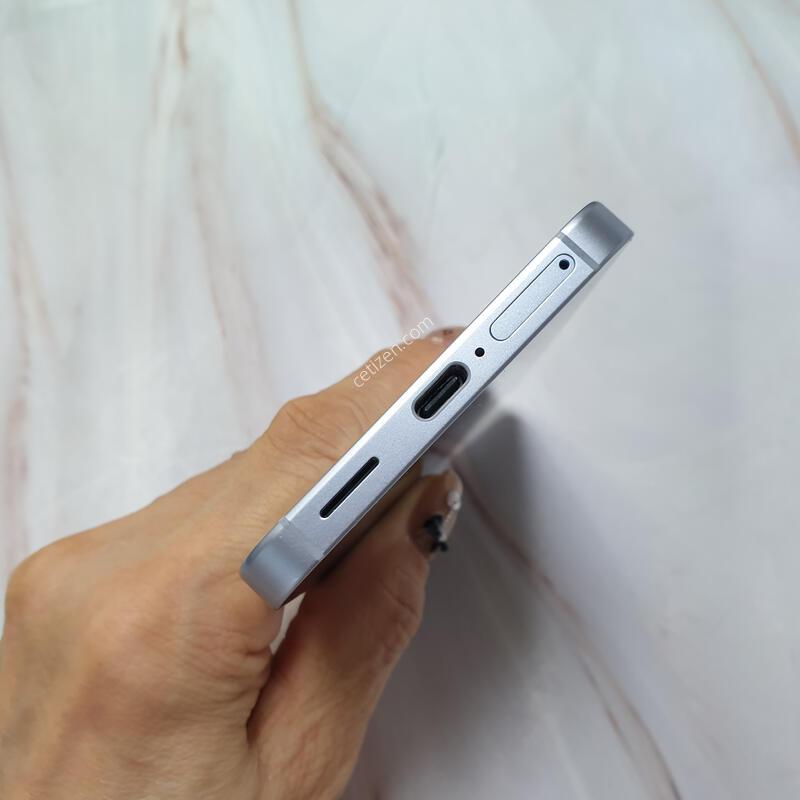 SK ������ S25 ���� 256G S�� �Ǹ��մϴ�