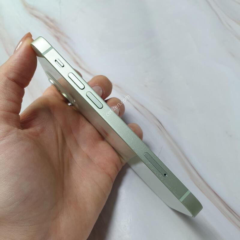 ������ 12�̴� �׸� 64G A�� �Ǹ��մϴ�