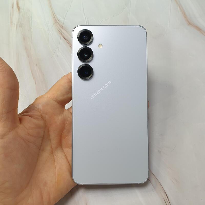 SK ������ S25 ���� 256G S�� �Ǹ��մϴ�