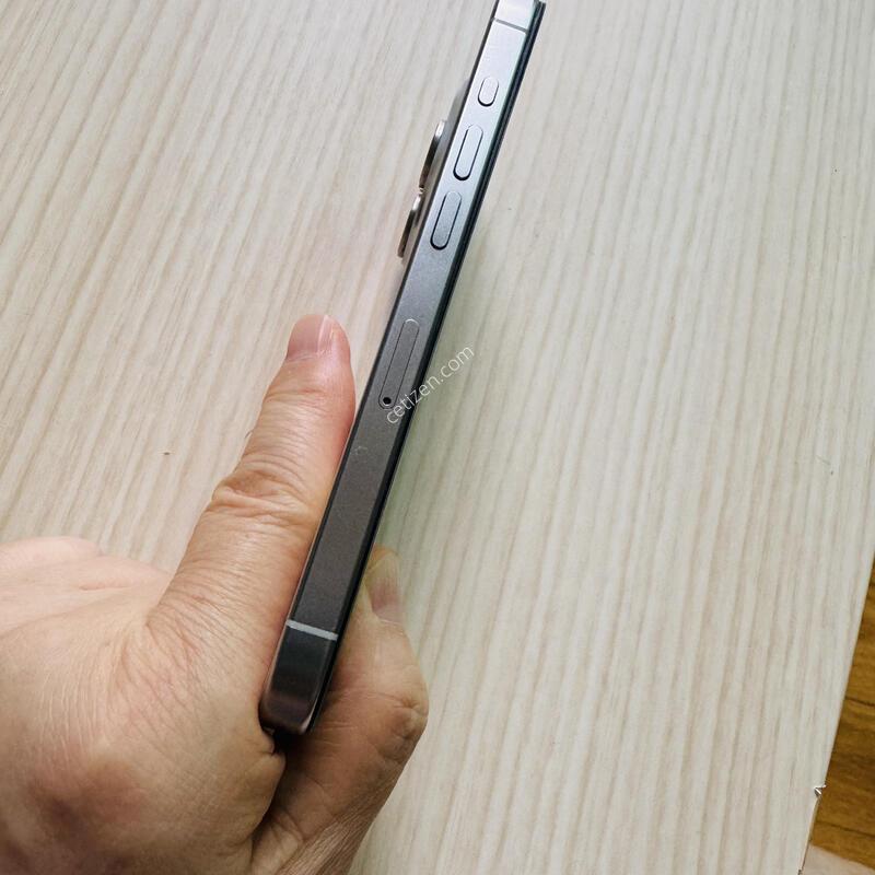 ������15���� 256GB
