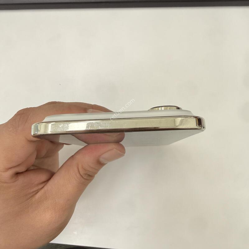 ������ 17���� ��� 256GB