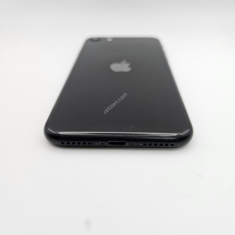 ������SE 2����/ƯS��/���͸�����74%/256GB