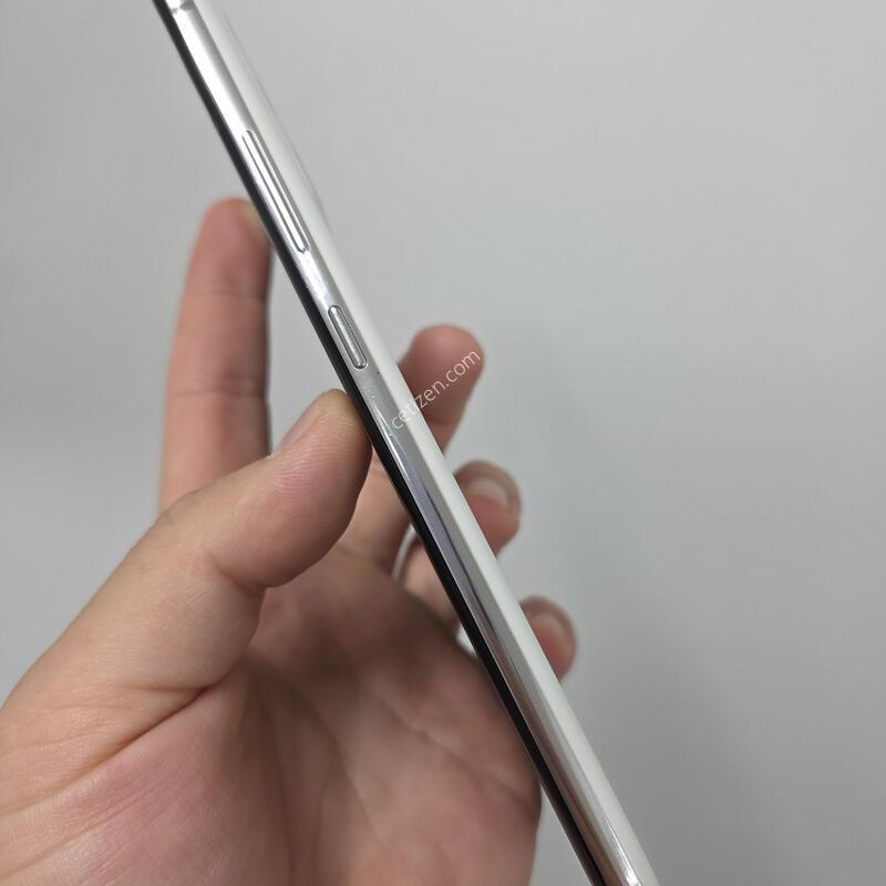 ������ ����2 128GB ȭ��Ʈ