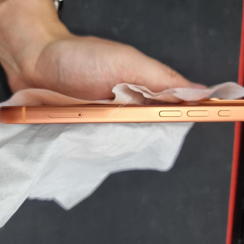 ������ 17 ���� 256GB �ڽ��� ������