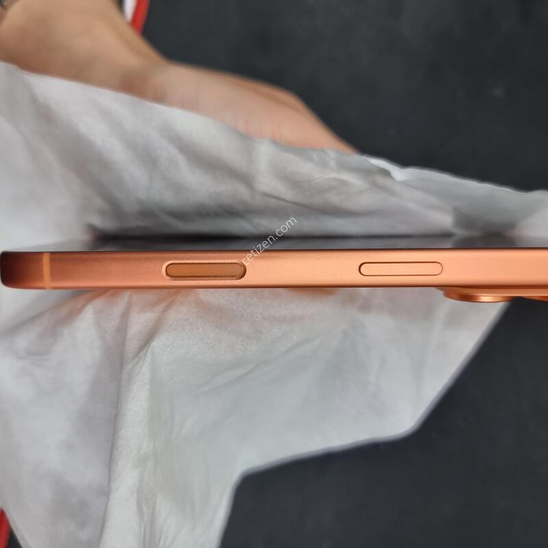 ������ 17 ���� 256GB �ڽ��� ������