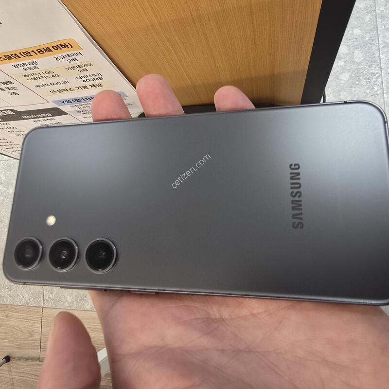 ������ S24 ���� 256�Ⱑ s�� �Ⱦƿ�~