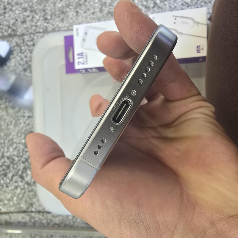 ������15���� 256G ȭ��Ʈ���� (���͸�87%) ����� �˴ϴ�