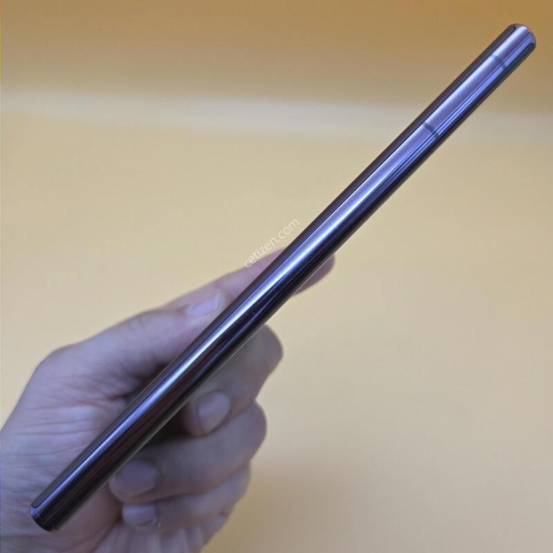 [���۱�]������S22��Ʈ�� �ֻ������� ���ǵ� ����� �߰���