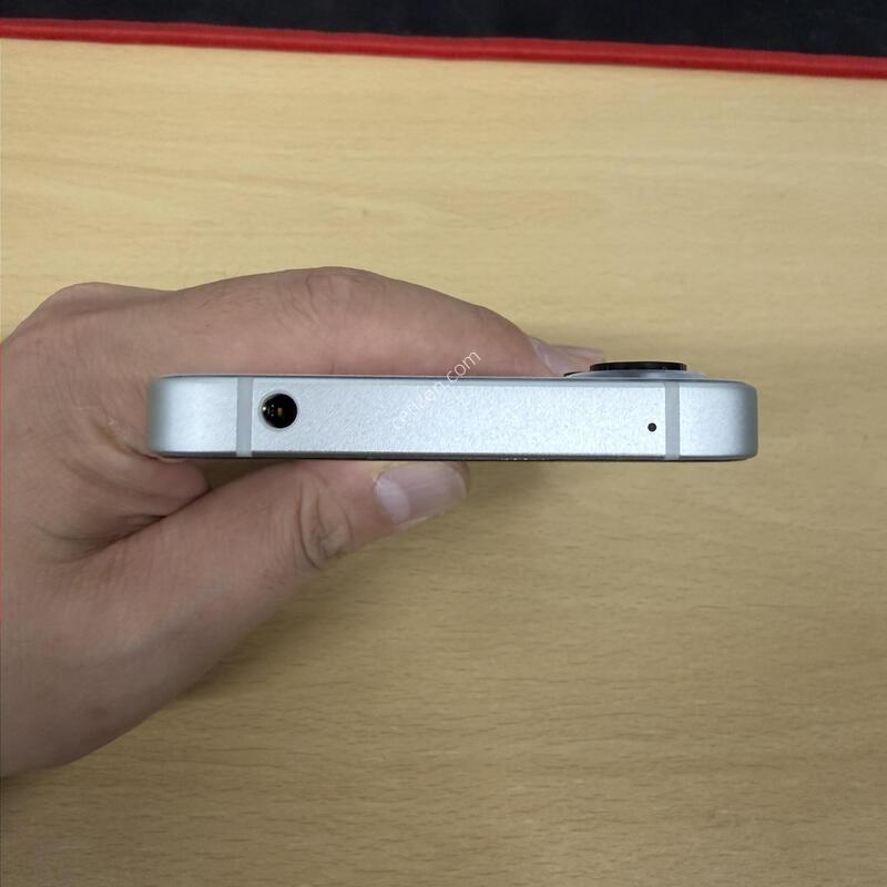 ���̺����ϸ�3 ȭ��Ʈ S�� 128GB