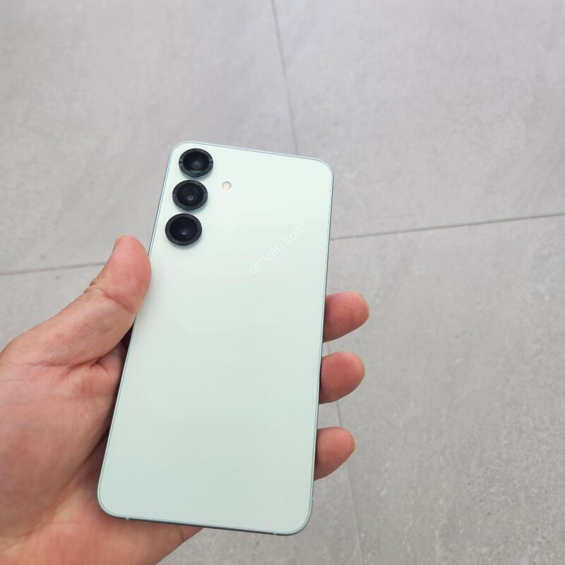 S25�÷��� 256  ������ A�� �˴ϴ�