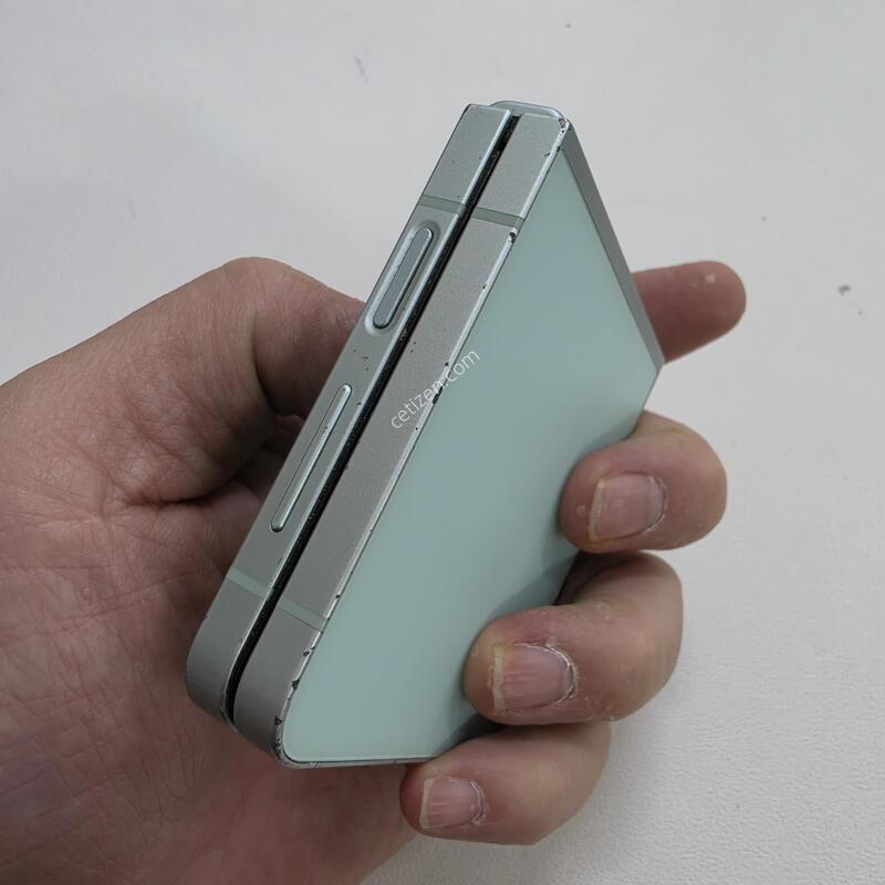 ������ Z�ø�6��Ʈ 256GB