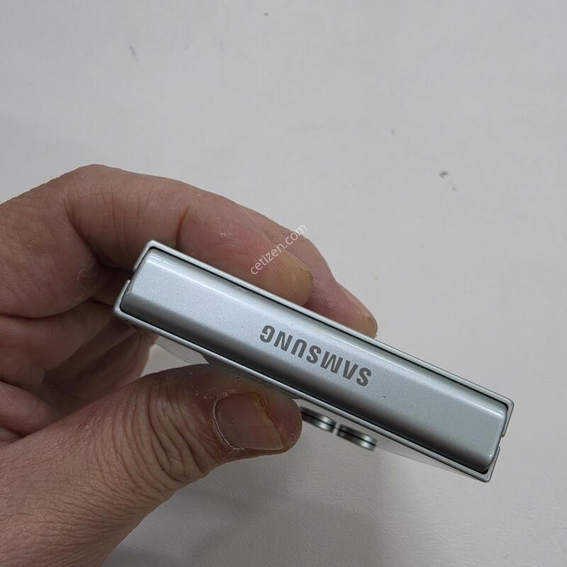 ������ Z�ø�6��Ʈ 256GB