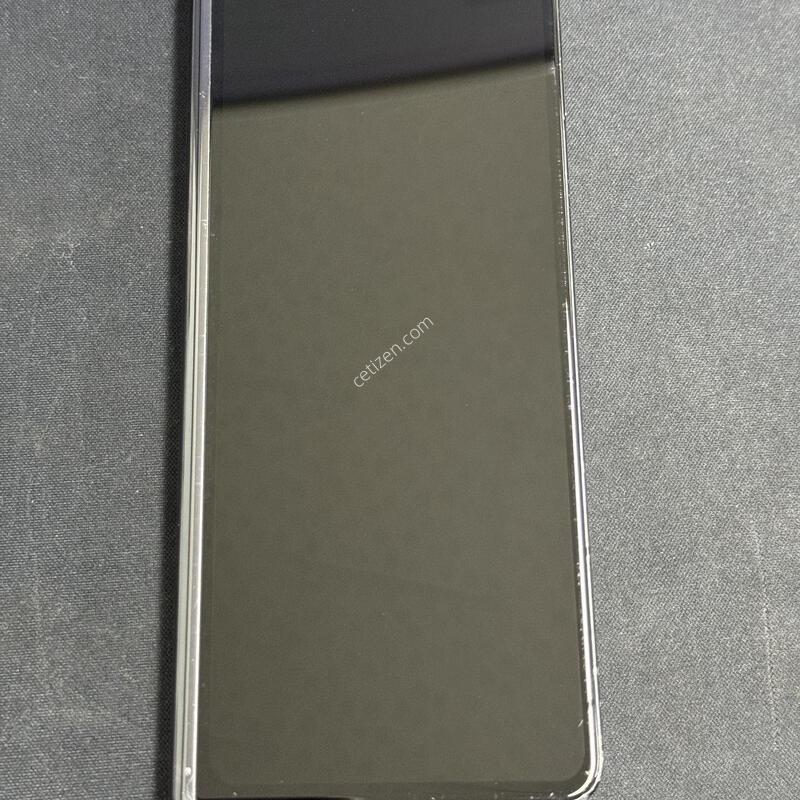 ������ z����5