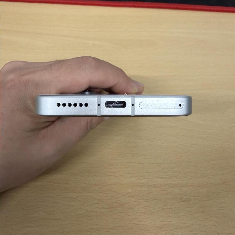 ���̺����ϸ�3 ȭ��Ʈ S�� 128GB