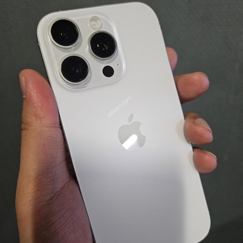 ������16���� 128GB ȭ��Ʈ ����A�� ���͸�91%