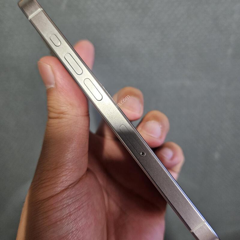 ������15���� 256GB ���±��� ���͸�80%