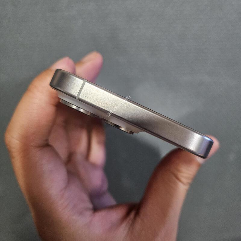 ������15���� 256GB ���±��� ���͸�80%