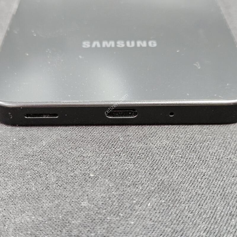 ������A17 128GB �ڱ���
