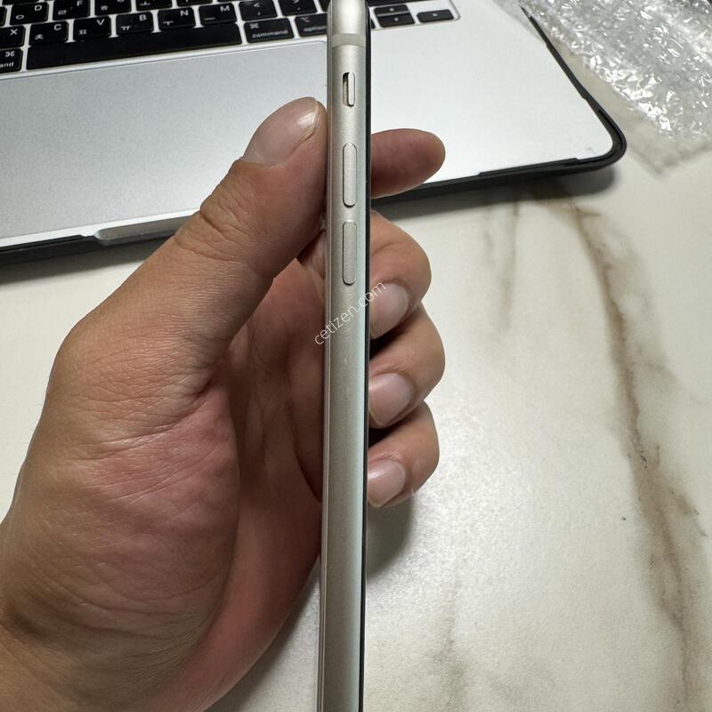 (93%)������SE3 128G ��Ÿ����Ʈ �Ǹ��ؿ�.