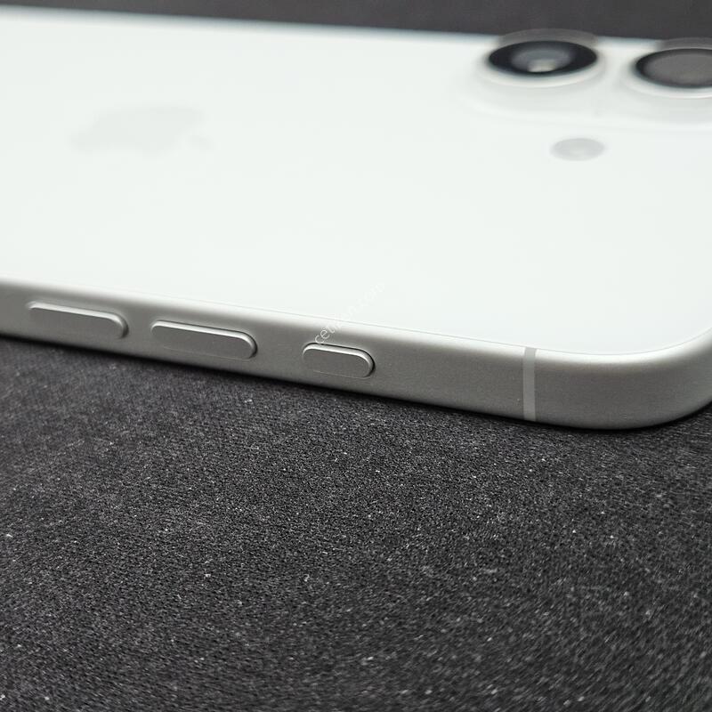������17 256GB
