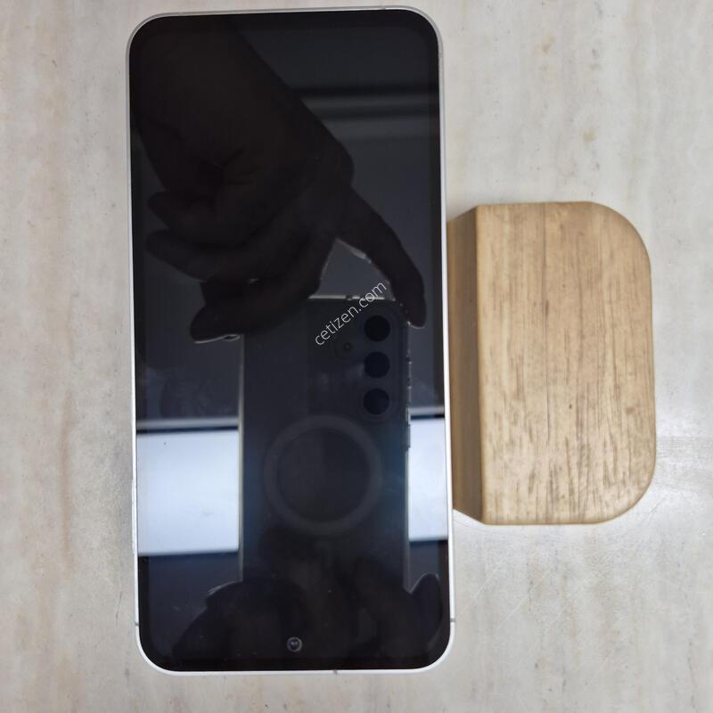 ������ S23 FE