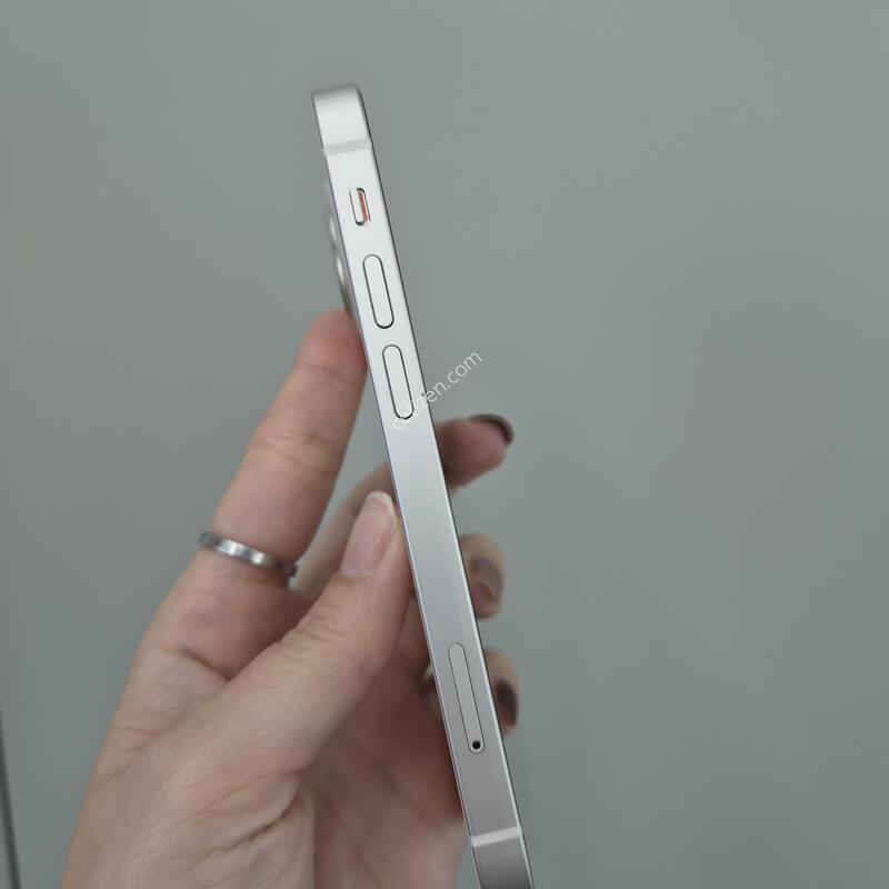 ������13�̴� 128g ���͸�100% 37906