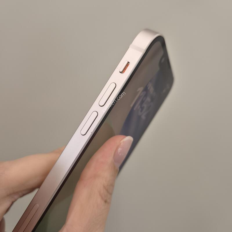 ������13�̴� 128g ���͸�100% 37906