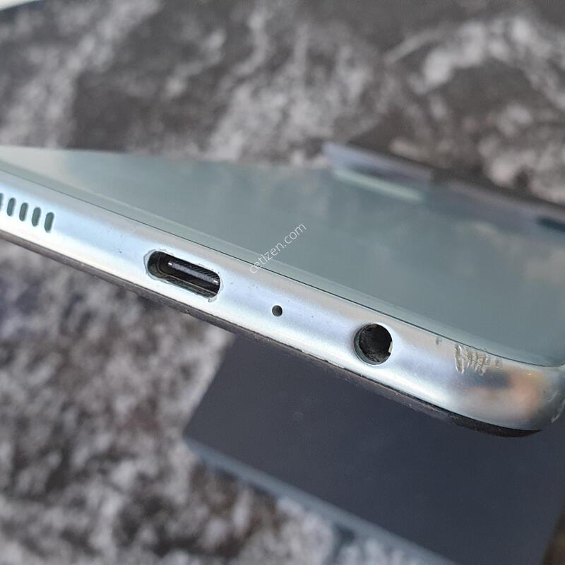 LG �����ù���2 (M236L) �׸� 128�Ⱑ (0170812)