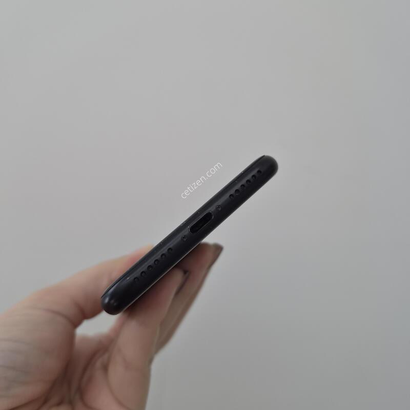 SE2 64G ���͸�85% 37950