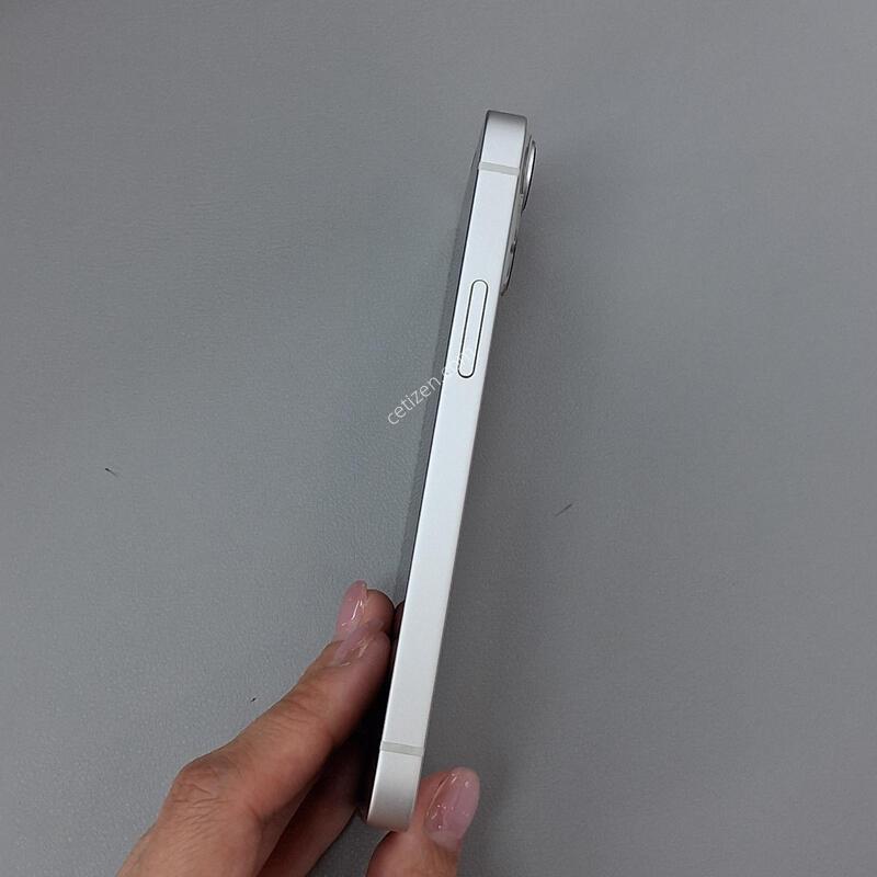 ������13�̴� 256GB ȭ��Ʈ