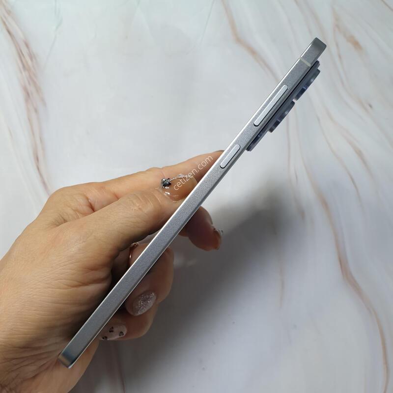 KT ������ S25���� ���� 256G S�� �Ǹ��մϴ�