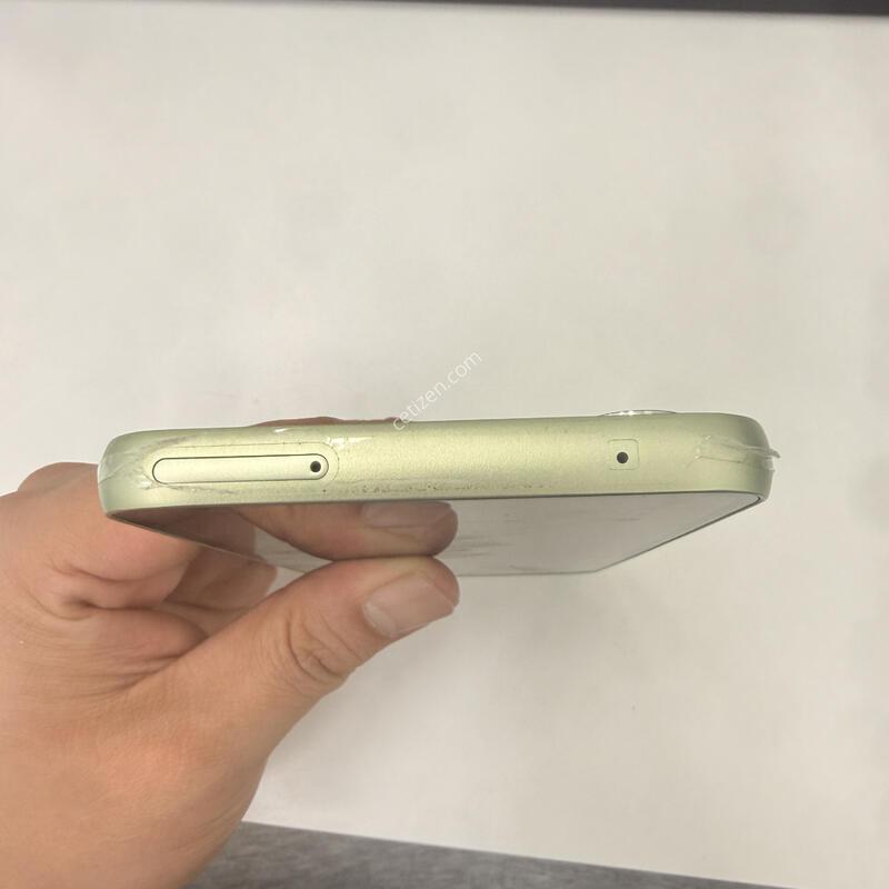 ������ ����4 �׸� 128GB