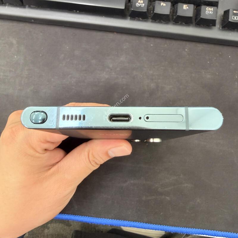 ������ S22 ��Ʈ�� 256GB