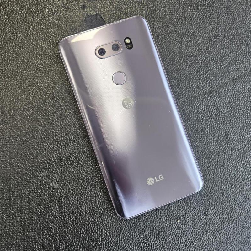 ������ ����V30S �������� �ܸ��� �߰���