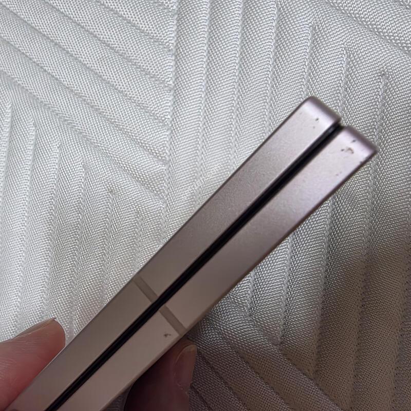 ����6, 512GB SKT