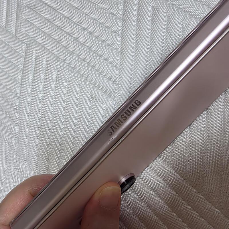 ����6, 512GB SKT