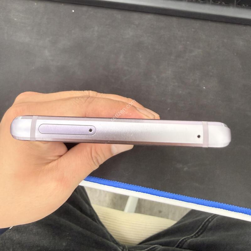 ������ ��Ʈ9 128GB �󺥴�