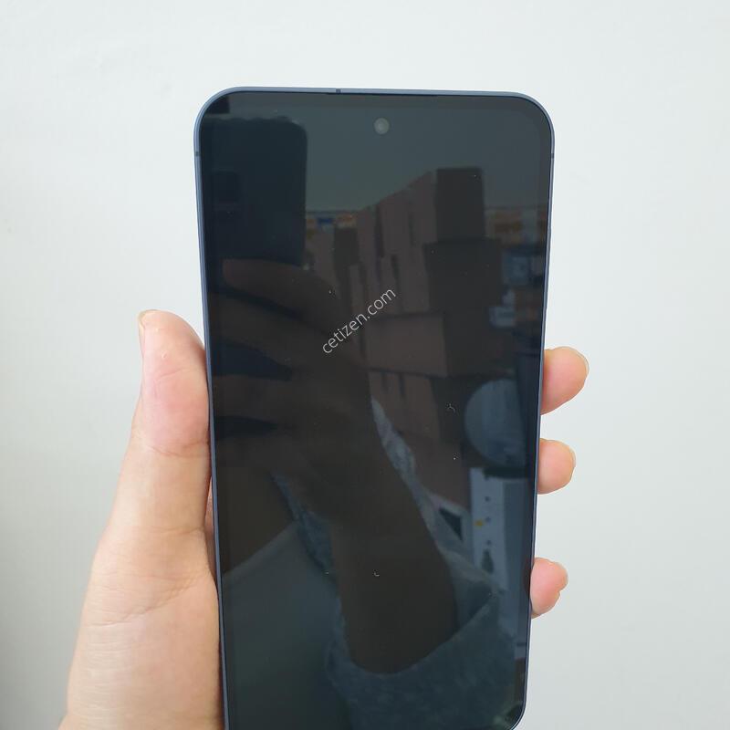 ����5 649