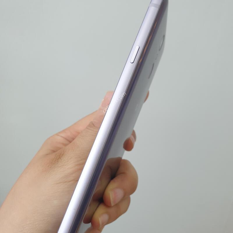 LG Q7 683