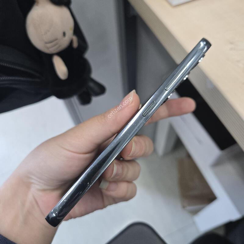 ������ s23 �׸� 256GB AA�� ����� ������