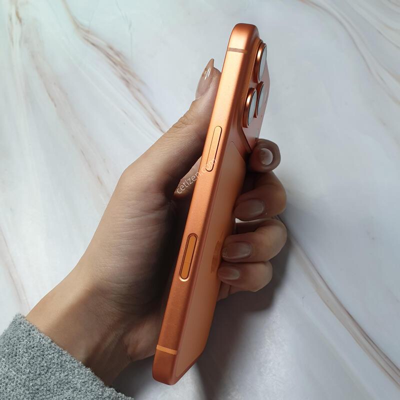 ������17���� �ڽ��Ϳ����� 256G ������ �Ǹ��մϴ�