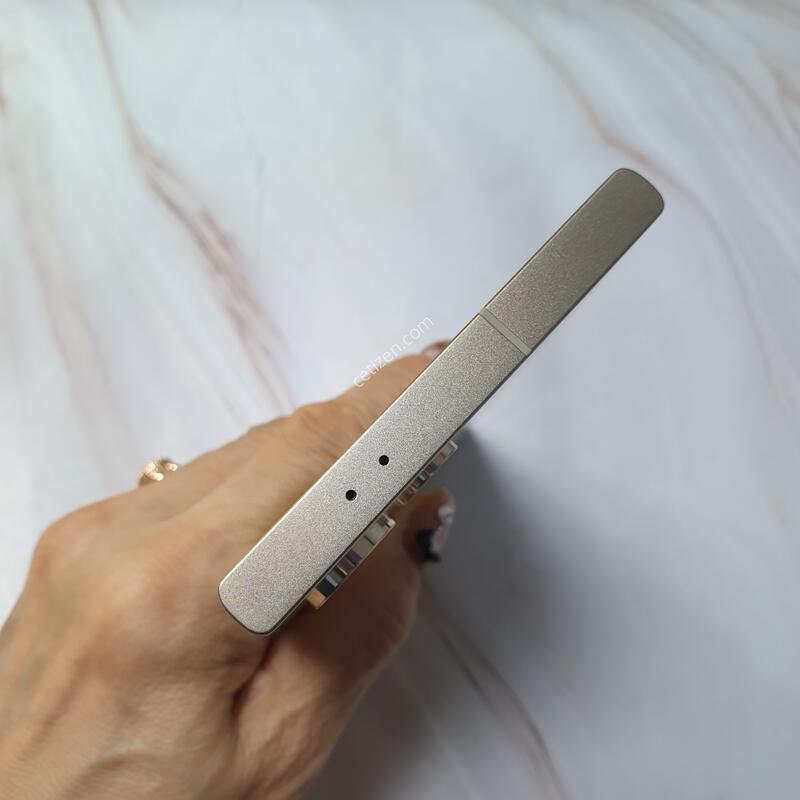 KT ������ S24��Ʈ�� ƼŸ�����ο� 256G S�� �Ǹ��մϴ�