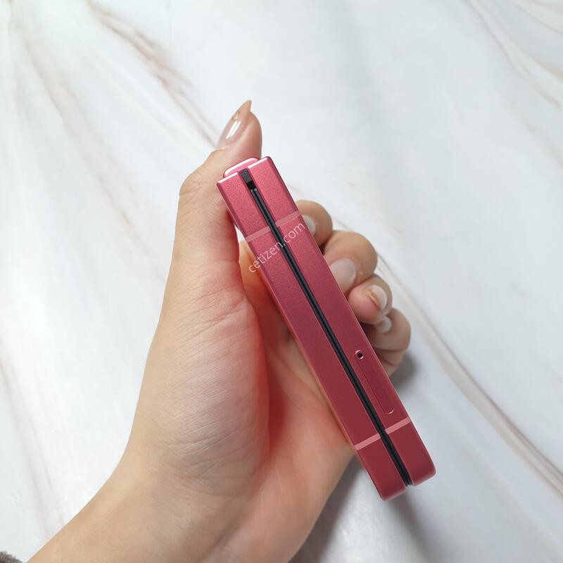 SK ������ Z�ø�7 5G �ڶ����� 256G S�� �Ǹ��մϴ�