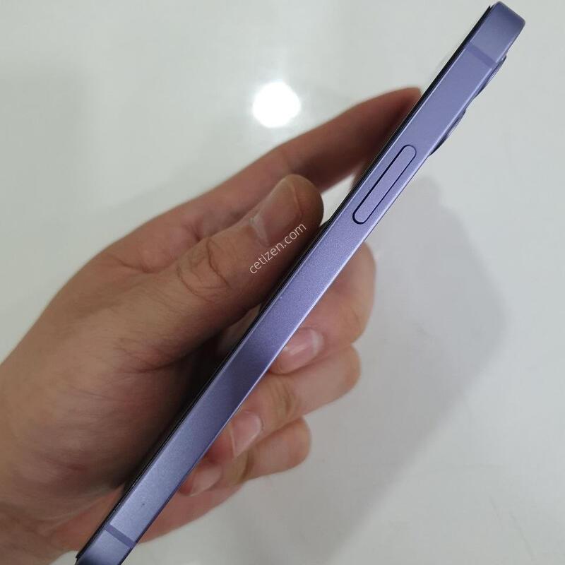 ������12 128G ���ܻ� ���±� �߰��� �����