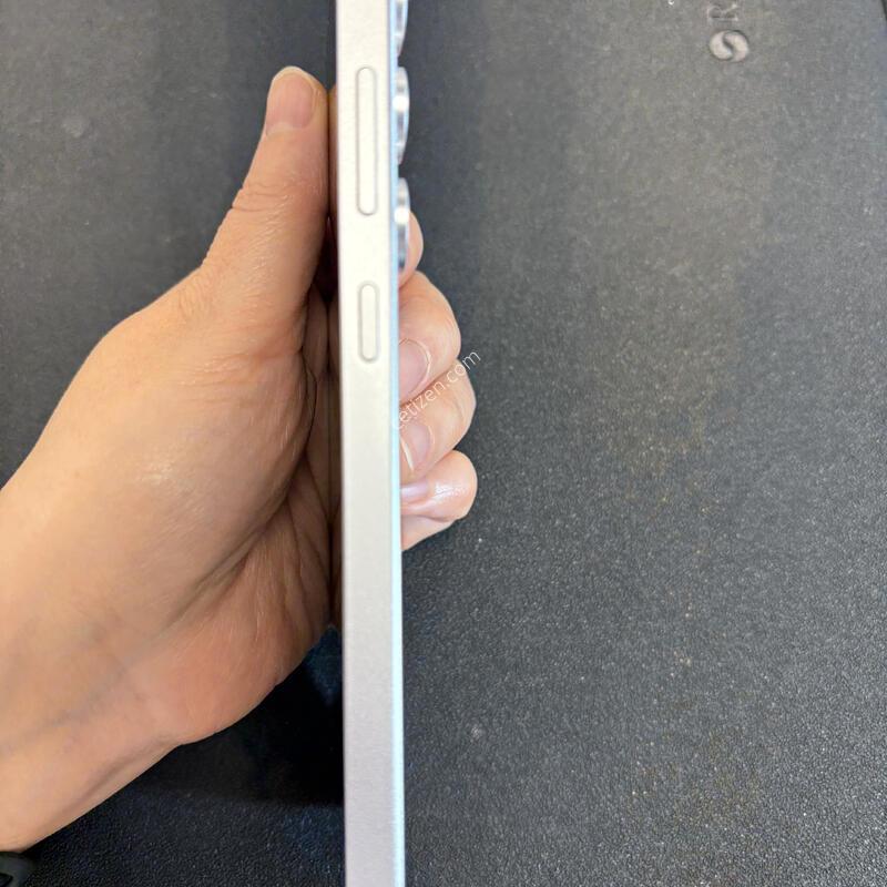 ������ S24 FE 256G(����)25.7�� ����  SS�� �Ǹ��մϴ�.