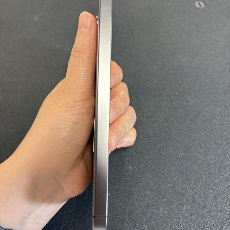 ������ S24�÷���  256G(����)SS�� �Ǹ��մϴ�.