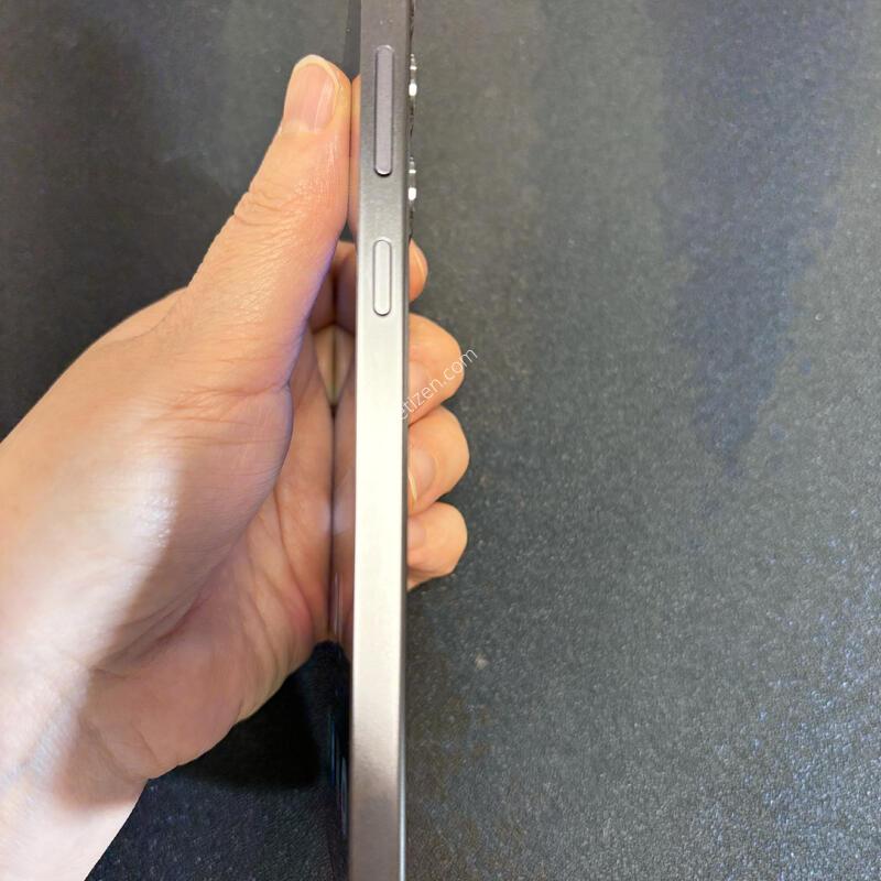 ������ S24�÷���  256G(����)SS�� �Ǹ��մϴ�.
